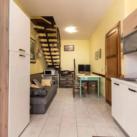 Cozy 2 Bed With Garden In * Villasimius